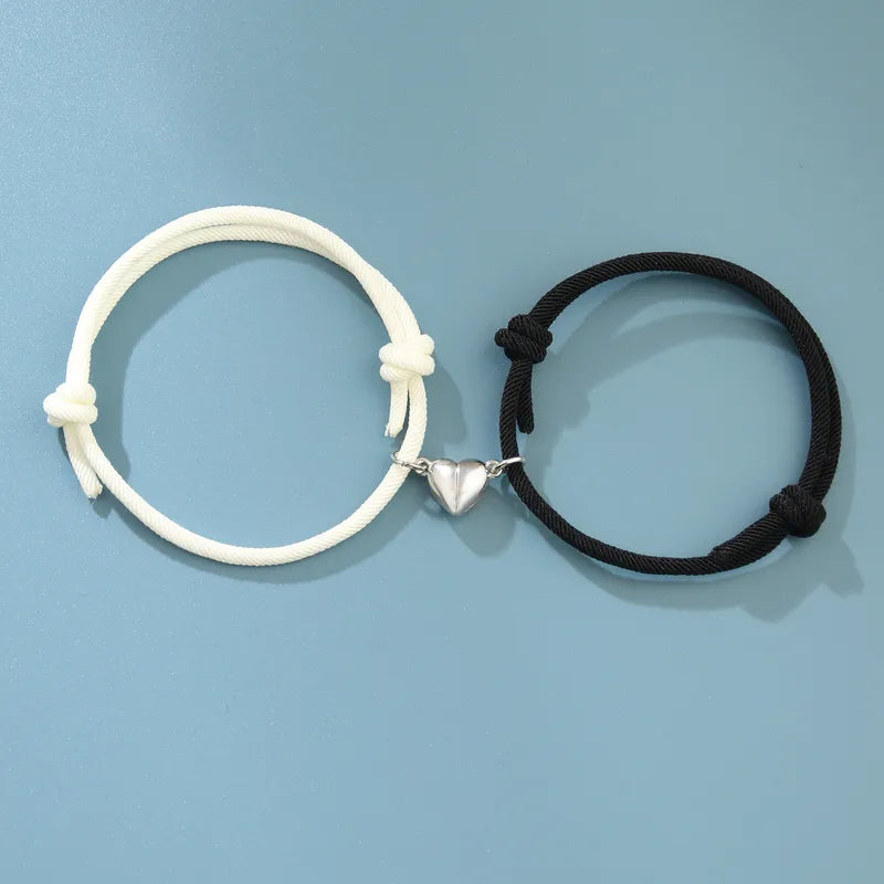 Pulsera pareja imantado de corazones